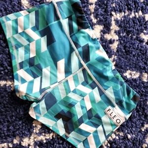 Fleo Shorts